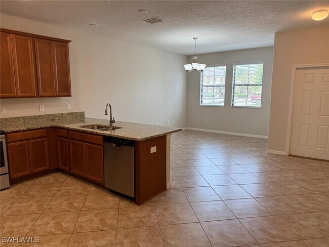 Building Photo - 4252 Fennwood Ct