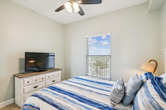 Building Photo - 8715 Surf Dr