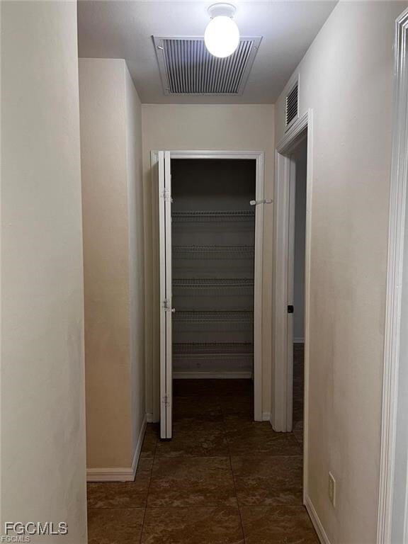 Building Photo - 16 Nelson Rd S