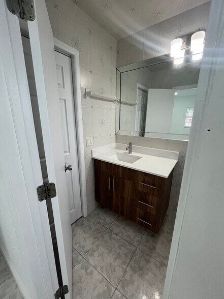 Building Photo - 15630 SW 299th St