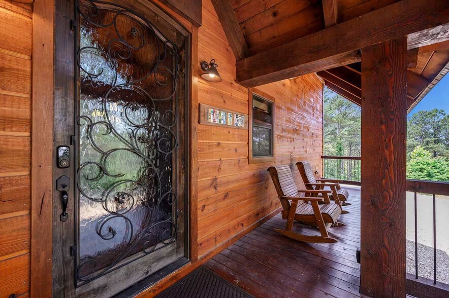 Building Photo - 118 Pecan Bend Ln