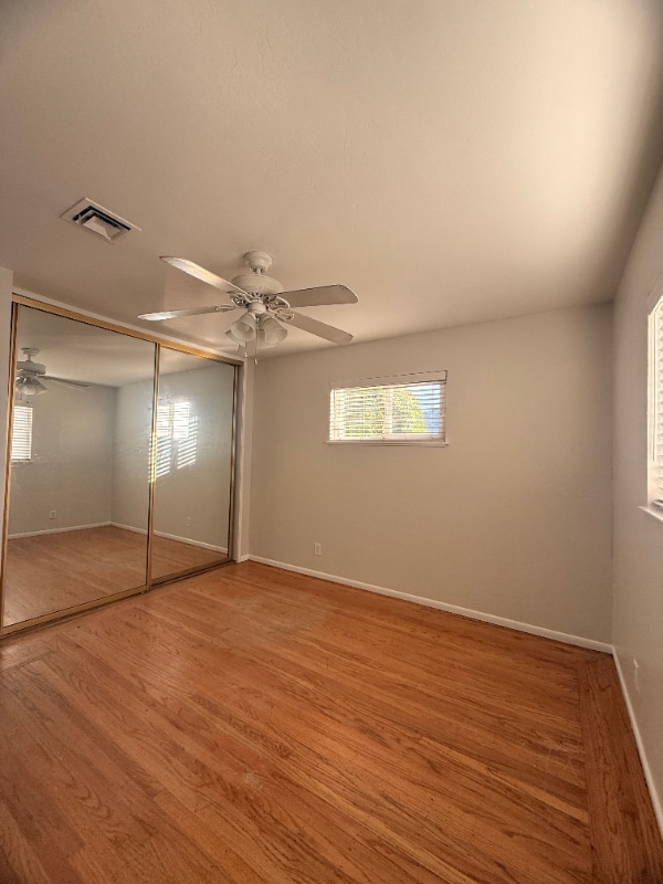 Building Photo - 4208 Oak Knoll Dr