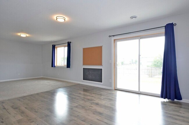 Building Photo - Great 4BR/3BA Big Lake Home Available mid August!