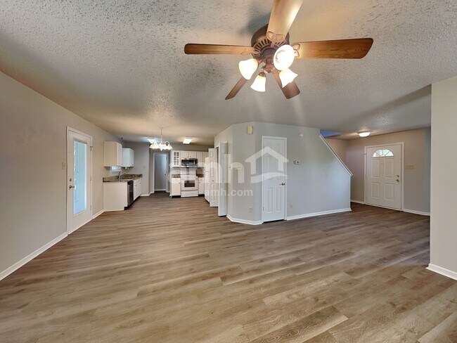 Building Photo - 14414 Refreshing Garden Ln