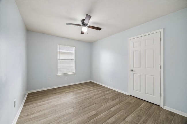 Building Photo - 19715 Billineys Park Dr