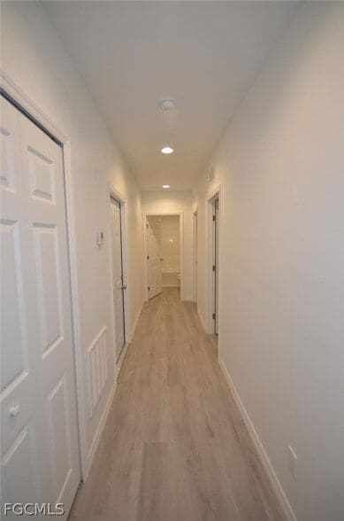 Building Photo - 2197 Davis Ct