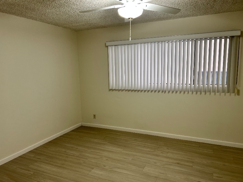 Building Photo - 412 N Louise St