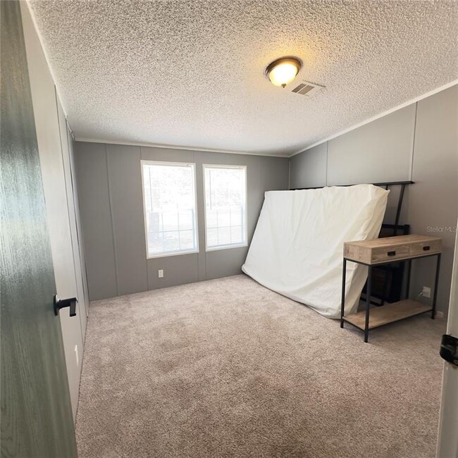 Building Photo - 6834 Glen Meadow Dr