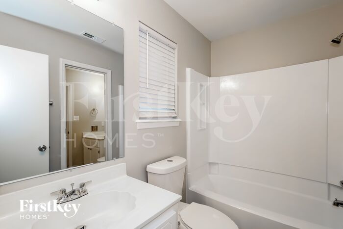 Building Photo - 11224 Kingfisher Dr