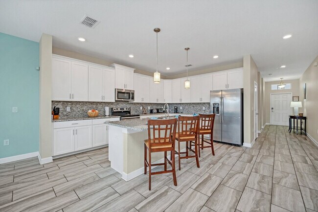 Building Photo - 1614 Moon Valley Dr