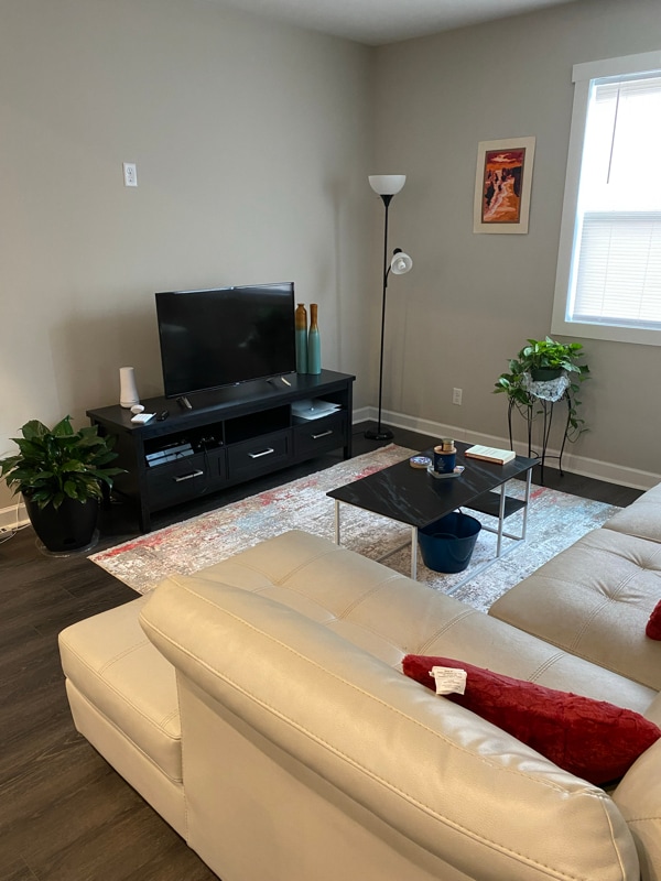 Building Photo - 1629 Beecher St SW