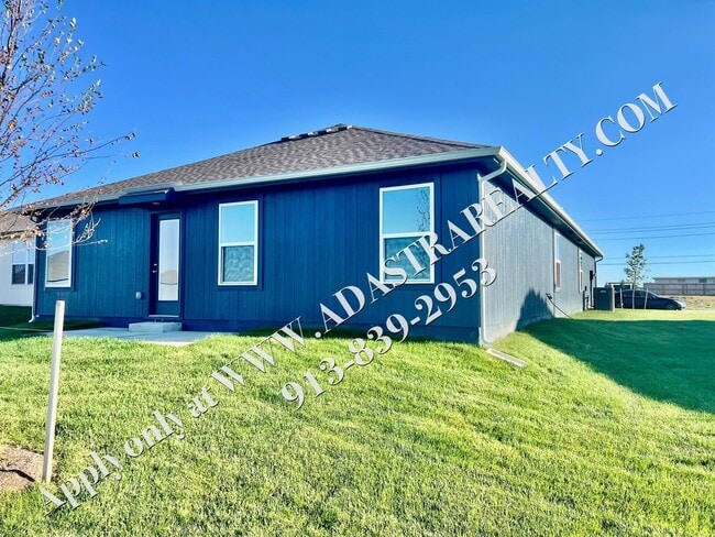 Building Photo - Brand NEW!! Spacious 4 Bed 2 Bath Home in Gardner-Coming Soon!!