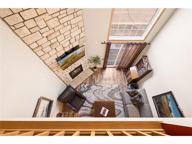 Building Photo - 18265 Kerrville Trail