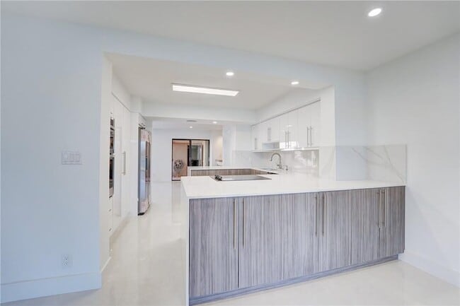 Building Photo - 103 St Andrews Rd