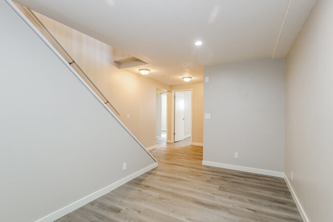 Building Photo - 6187 Misty Way