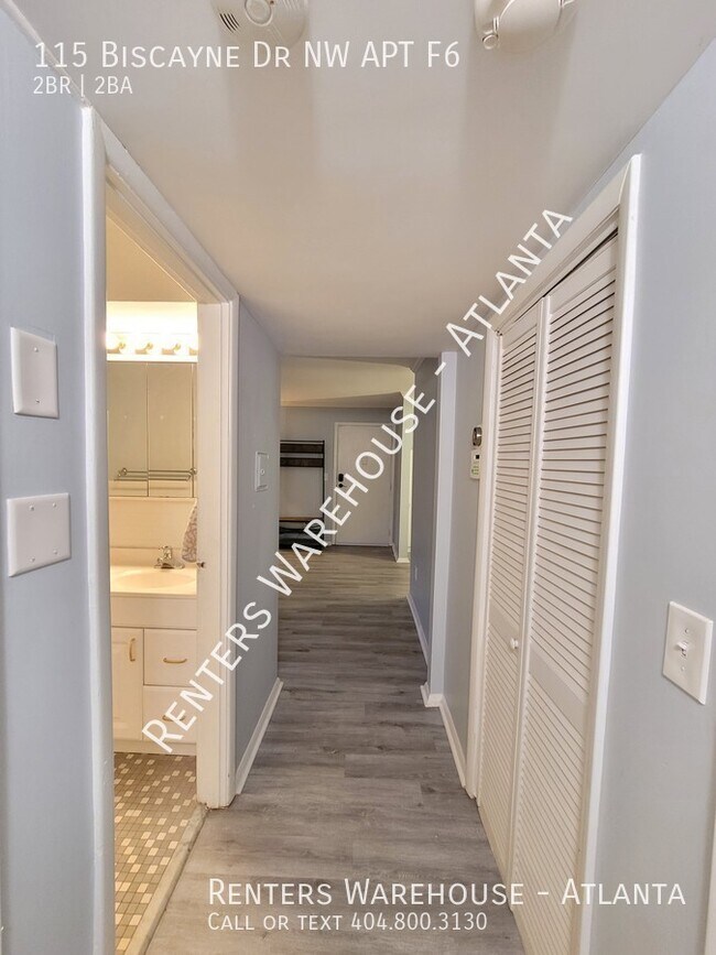 Building Photo - Heart of Buckhead! Renovated 2 Bedroom Condo