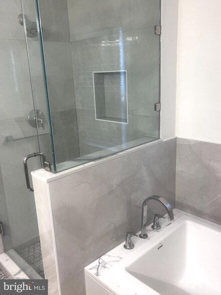 Building Photo - 10207 Sundance Ct