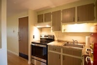 Building Photo - One Bedroom condo in Northampton