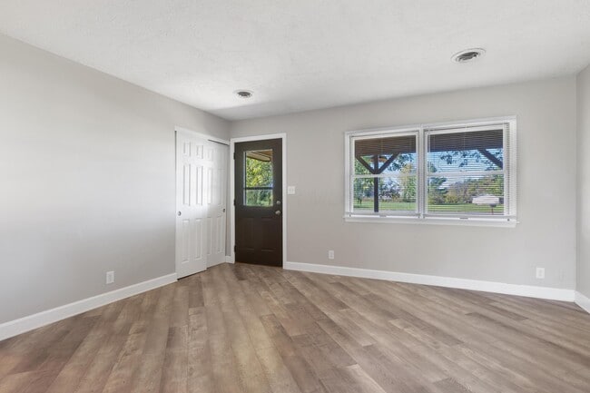 Building Photo - 2972 Dixon Rd SW