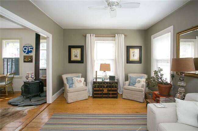 Building Photo - 94 Spring St