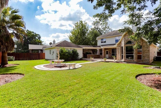 Building Photo - 1534 Brookstone Ln