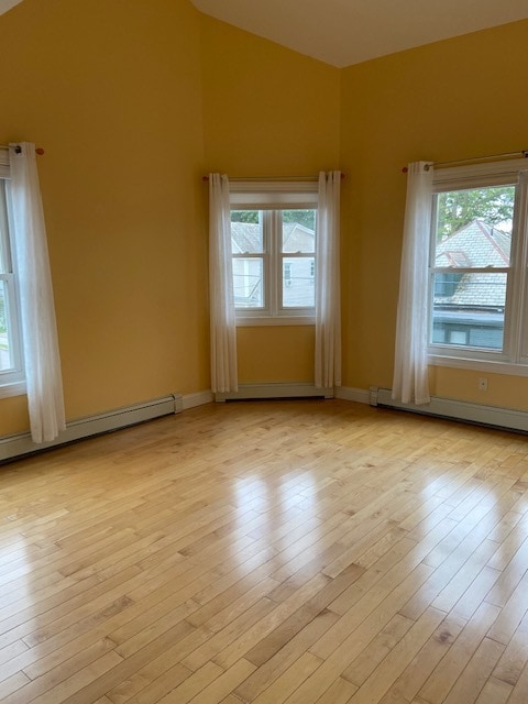 livingroom - 62 Lakeview Ter