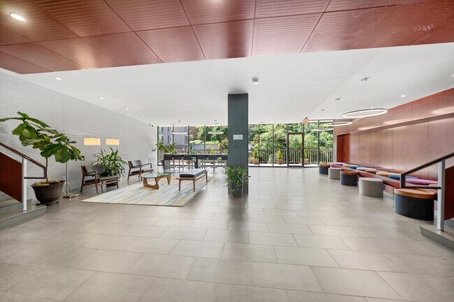 Building Photo - 5300 Columbia Pike