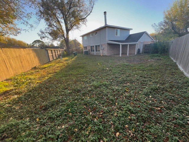 Building Photo - 2007 Bridge Cross Ln