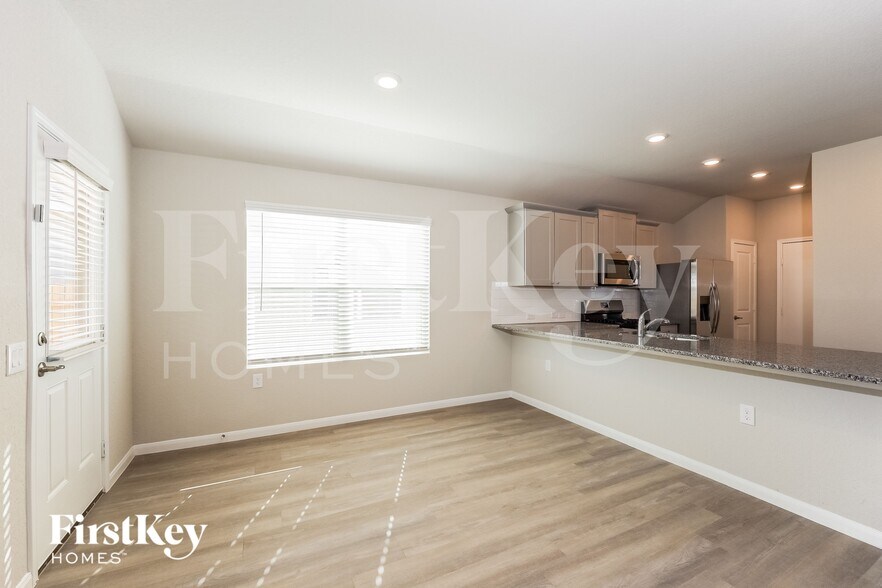 Building Photo - 4435 Meadowland Pl