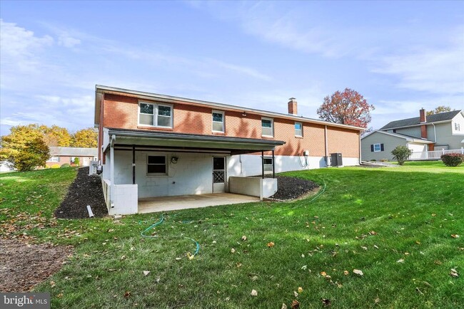 Building Photo - 140 Williamson Ave