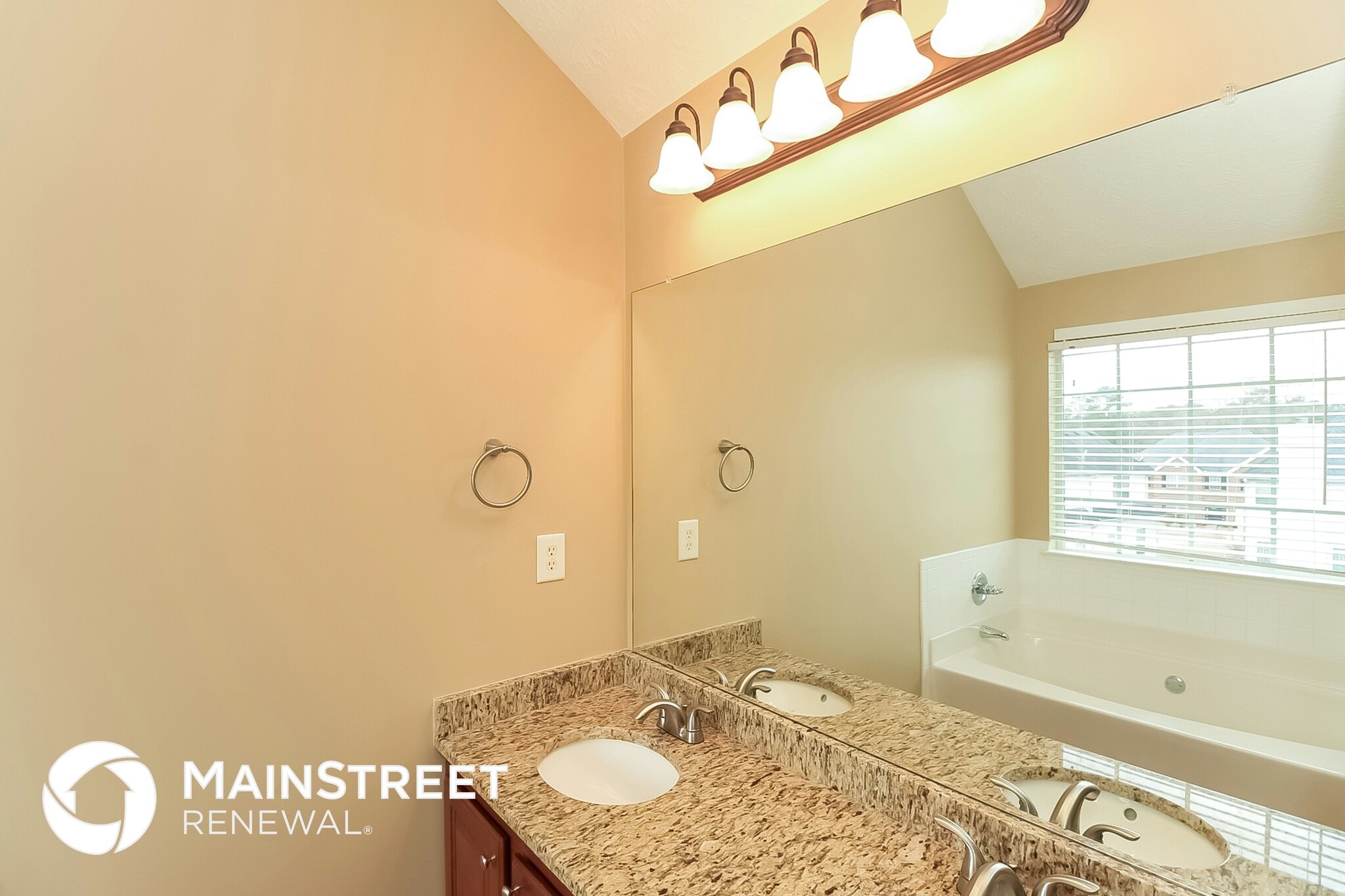 Building Photo - 6488 Snowden Dr