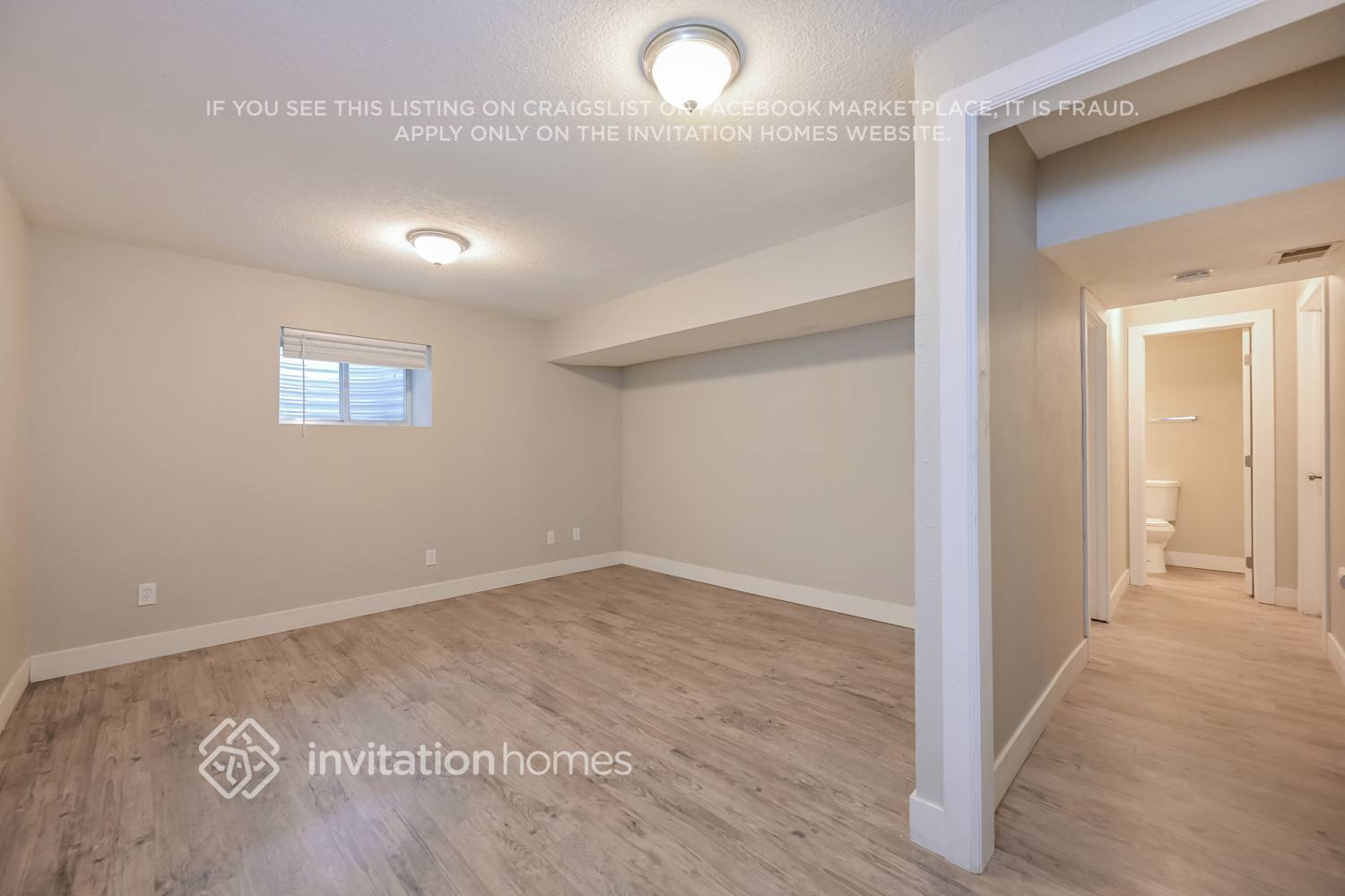 Building Photo - 3289 S Espana Cir