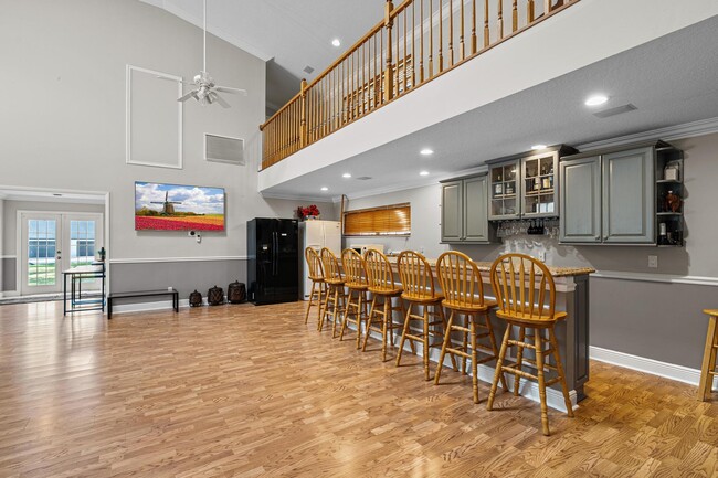Building Photo - 6186 Duckweed Rd