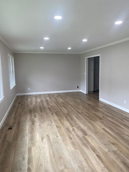 Dining room - 1021 Longbrook Dr