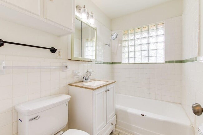 Building Photo - 2929 N Utah Ave