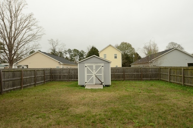 Building Photo - Beautiful 2-story home