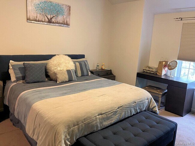 Building Photo - 1404 Pondcrest Ln