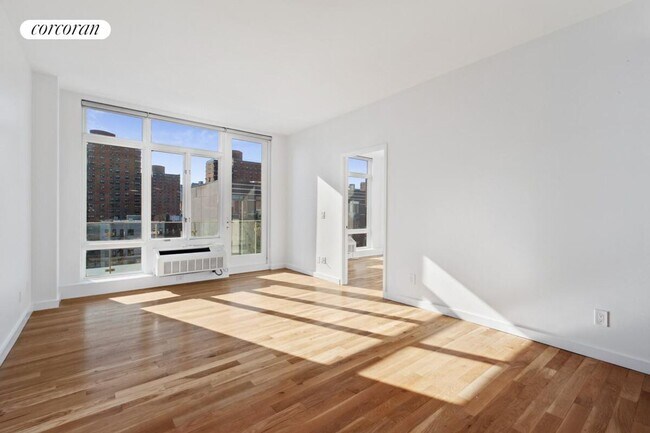 Building Photo - 342 E 110th St