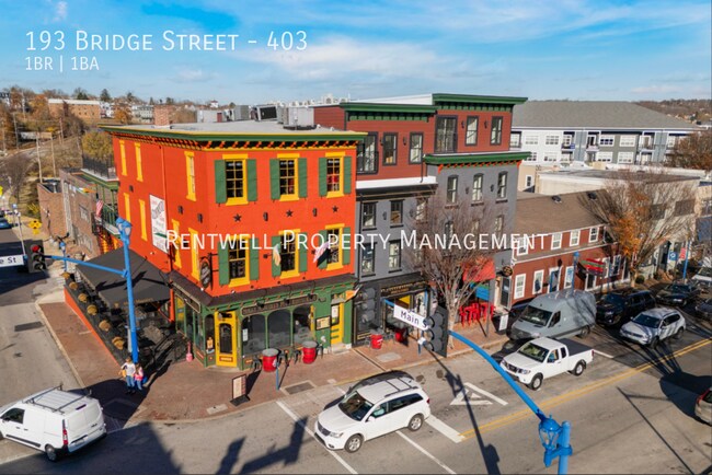 Building Photo - 193 Bridge St