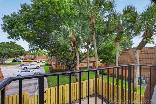 Building Photo - 183 Charter Way