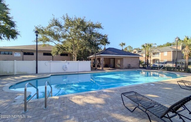 Building Photo - 9595 Amarante Cir