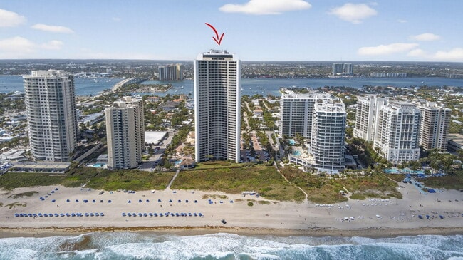 Building Photo - 3000 N Ocean Dr