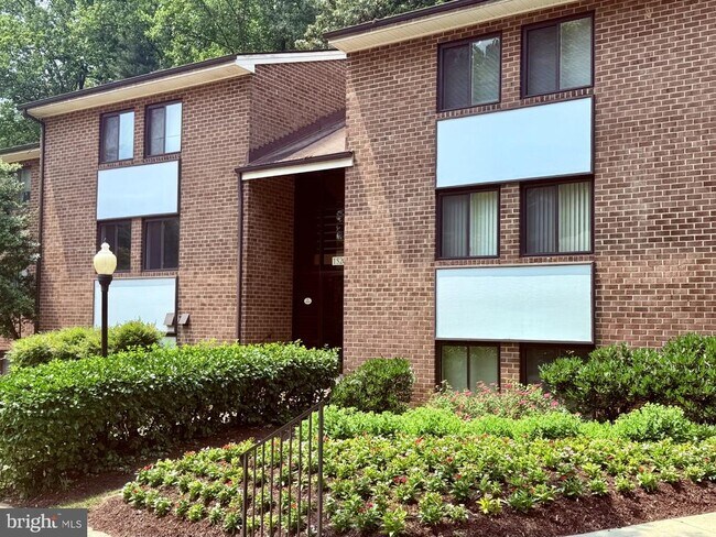 Primary Photo - 1520 Northgate Square