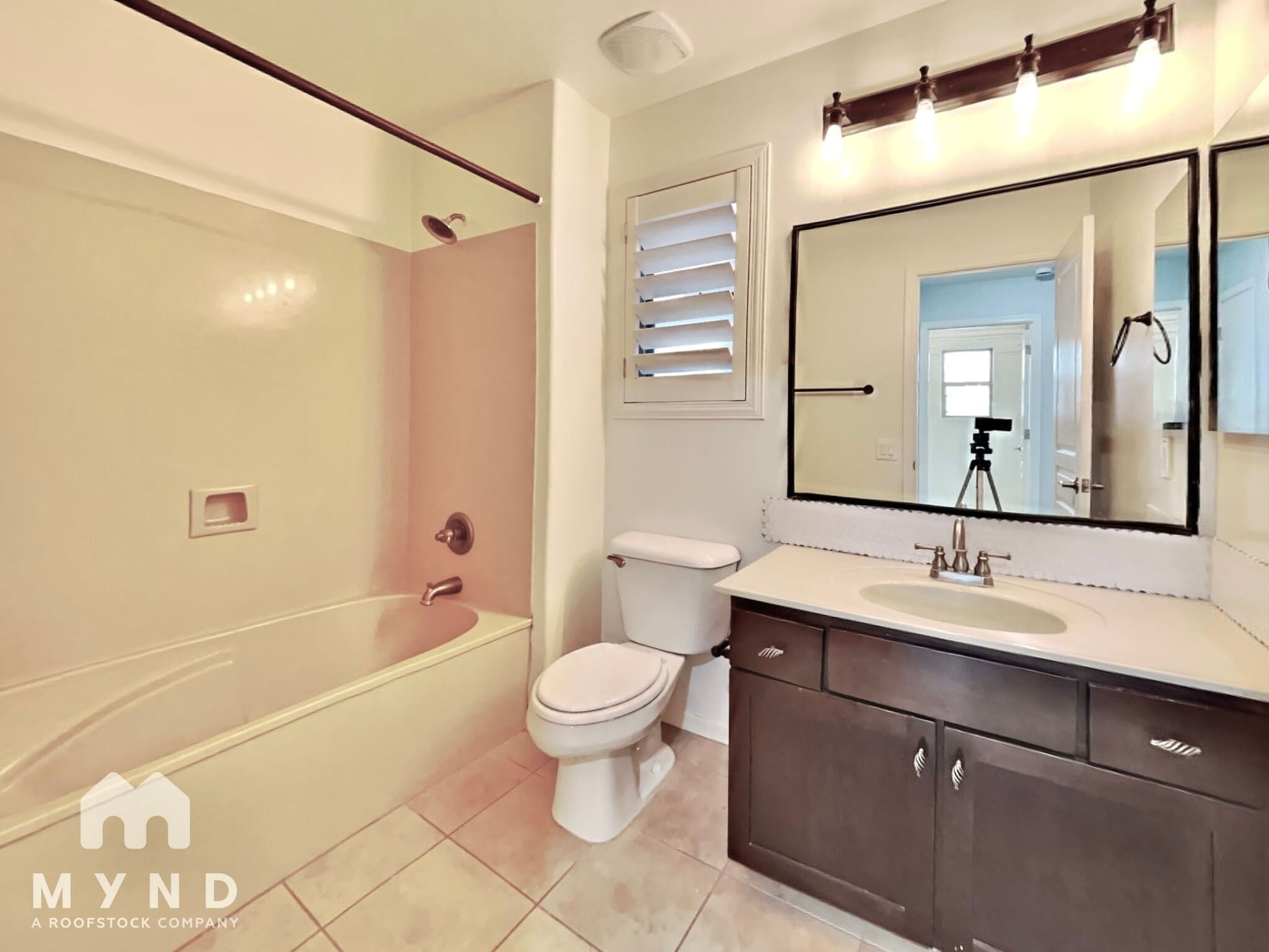 Building Photo - 17855 N 114th Dr