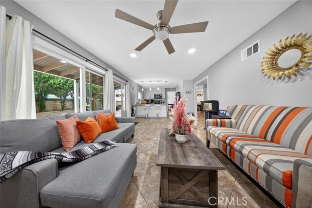 Building Photo - 25047 Avenida Balita