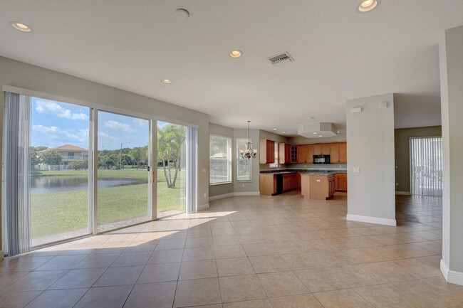 Building Photo - 9864 Woolworth Ct