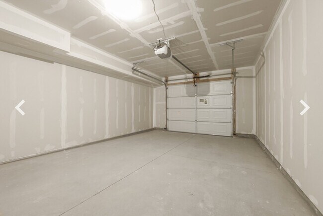 Building Photo - 687 N 30 E