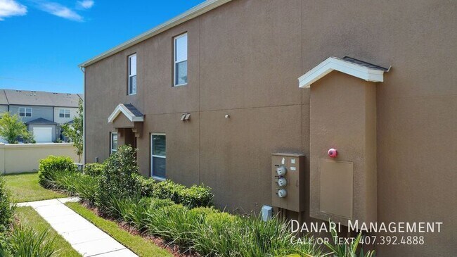 Building Photo - 3521 Seneca Club Loop