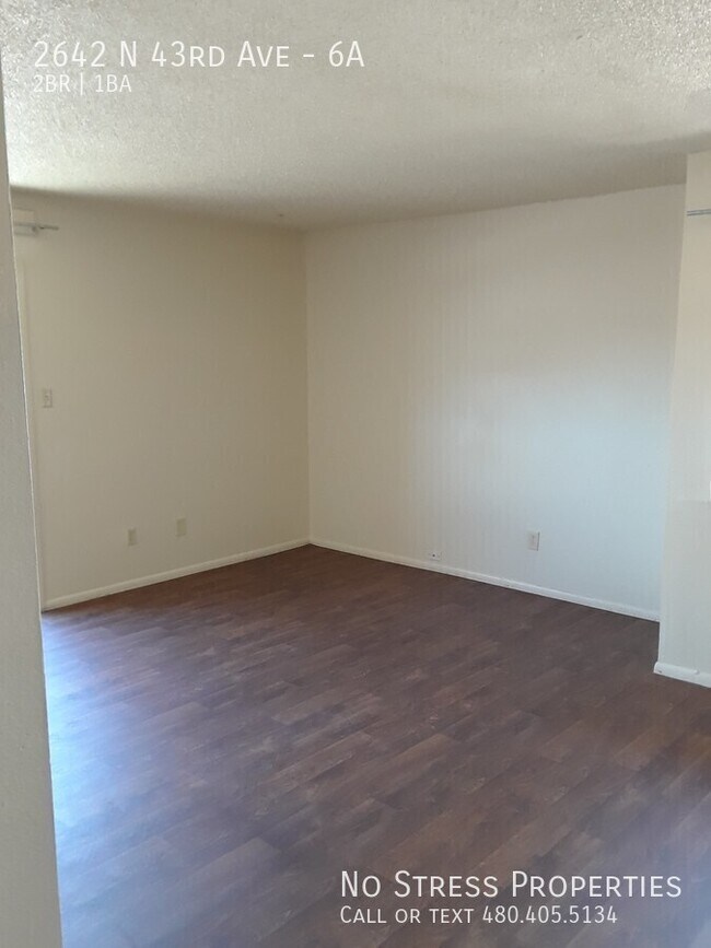 Building Photo - 2642 N 43rd Ave