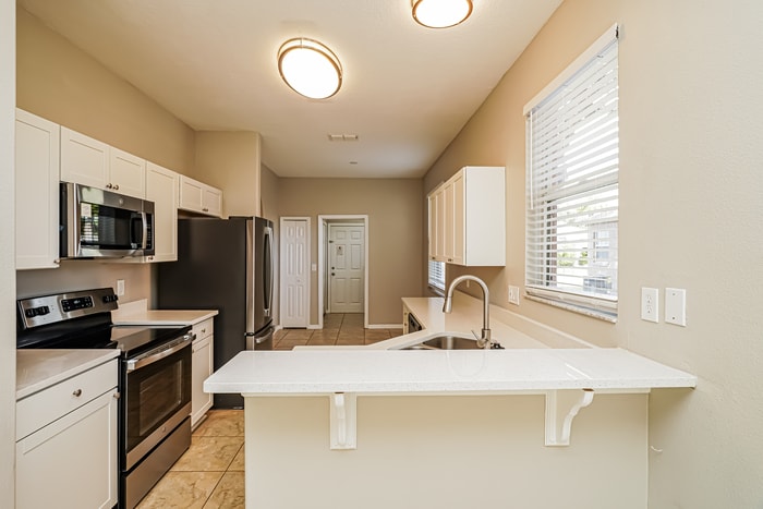 Building Photo - 10112 Andover Point Cir